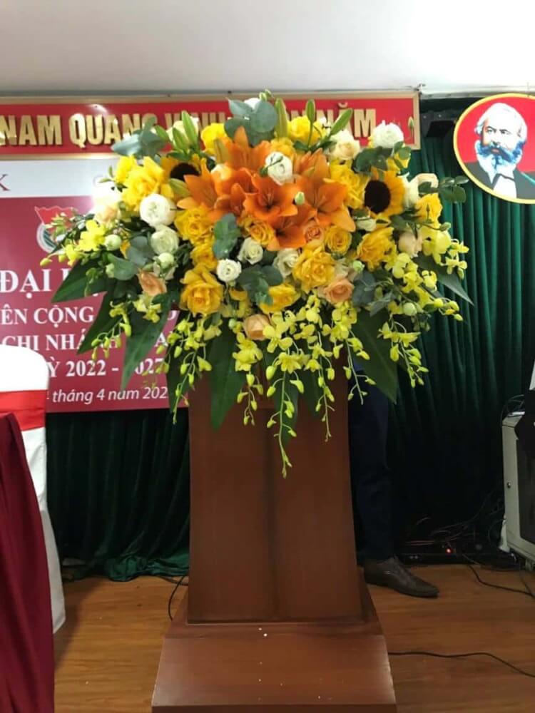 Hoa Bục Phát Biểu HHT006